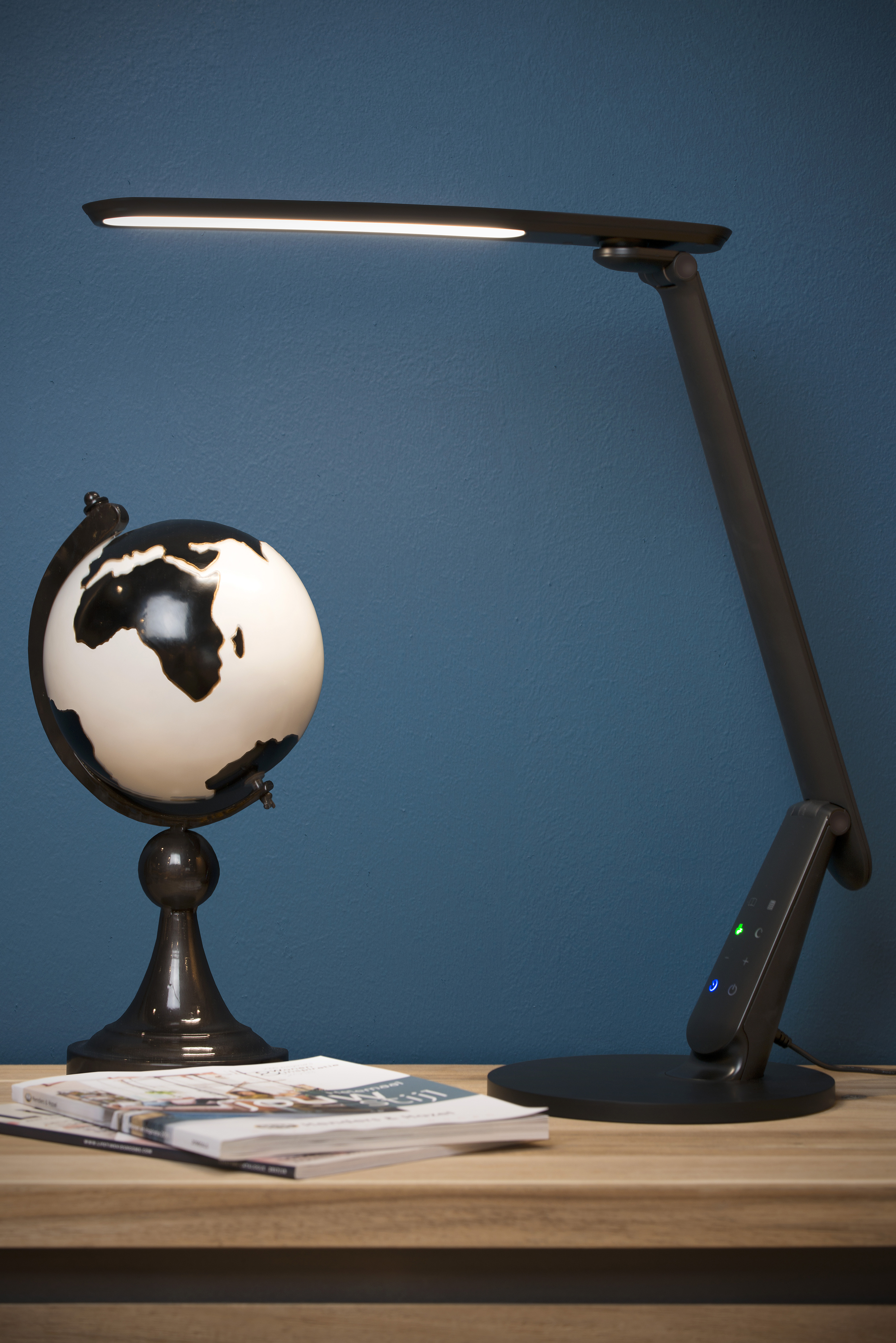 table arm lamp