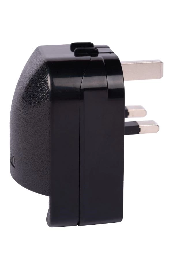 Lucide CONVERTOR PLUG - Plug 3-pin - 13A - Black - turned on